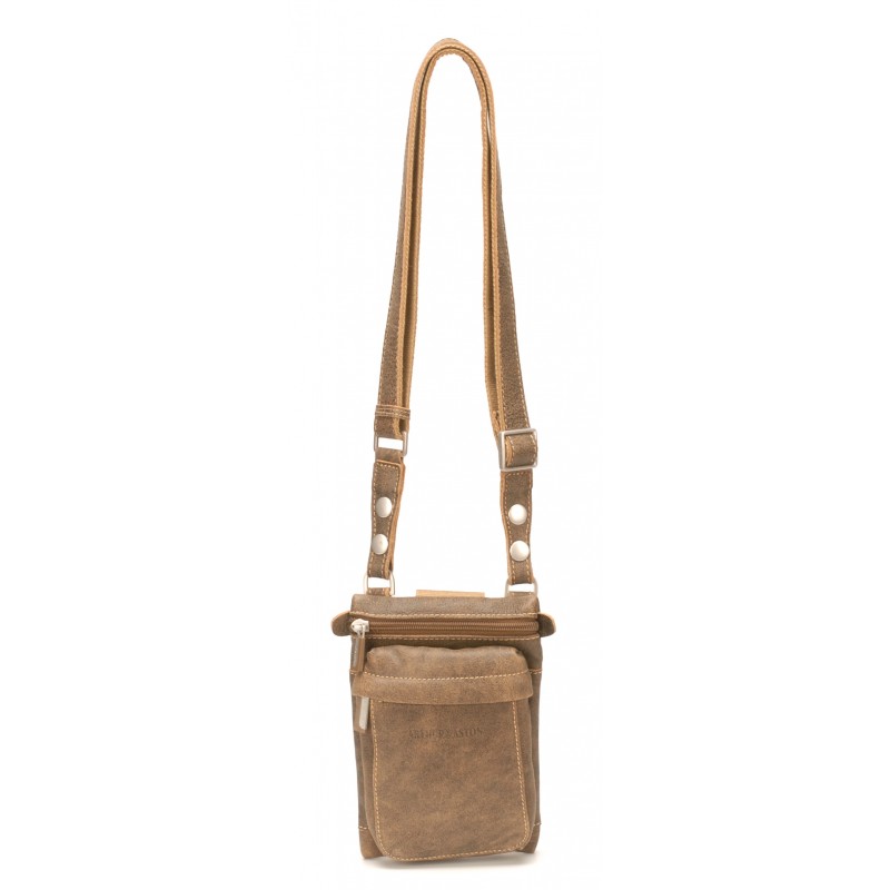 Pochette plate travers ou ceinture Cristiano cuir destroy Pochette plate travers ou ceinture Cristiano cuir destroy