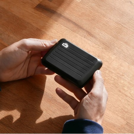 Porte-cartes Aluminium STOCKHOLM V2 - Ogon