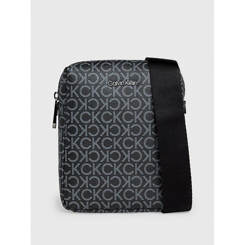 Sac Travers CK Must en Synthétique Sac Travers CK Must en Synthétique