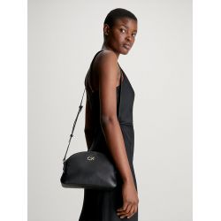 Sac Travers CK Must en Synthétique - Calvin Klein