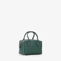 Sac Travers Fall 