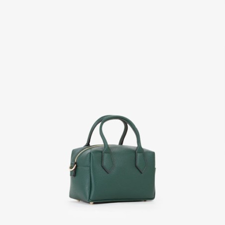 Sac Travers Fall 