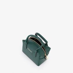 Sac Travers Fall 