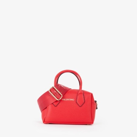 Sac Travers Fall 