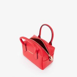 Sac Travers Fall 