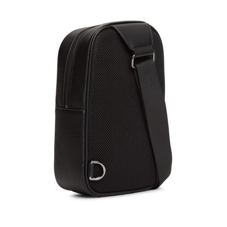 Th central slingpack