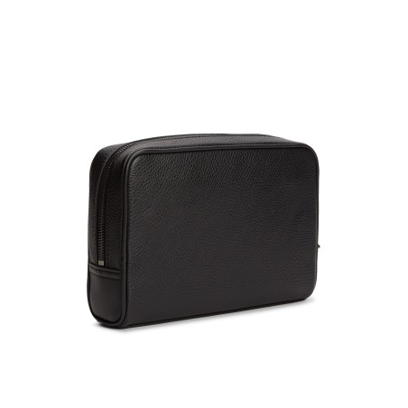 TH central pouch