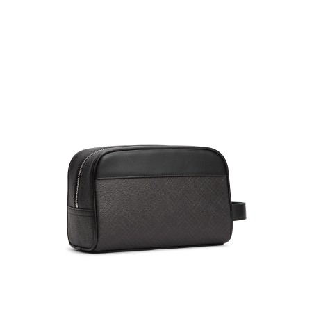 Washbag flag monogram