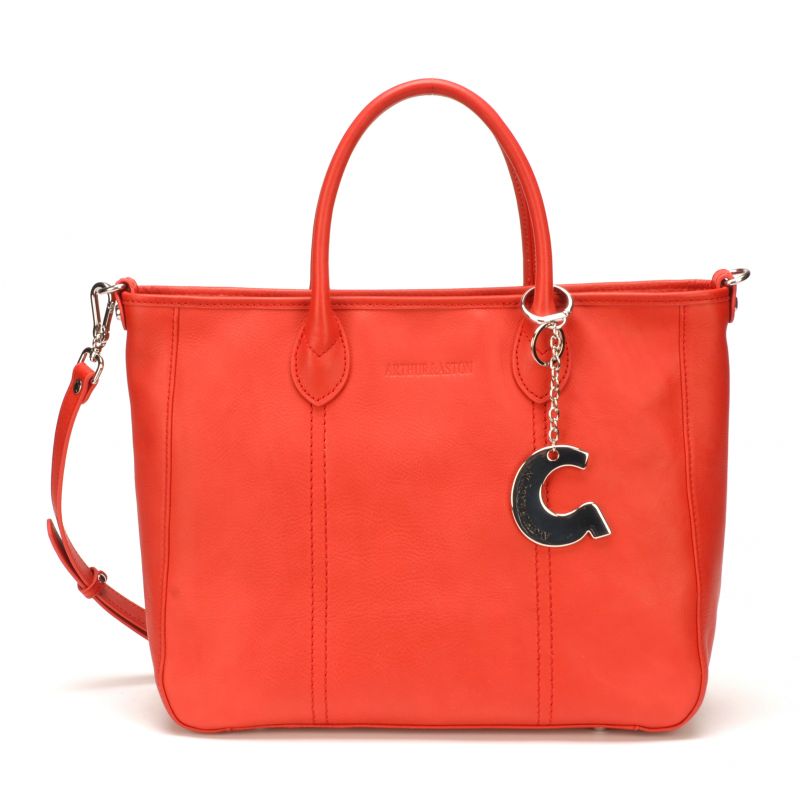 Sac à Main Grand Modèle Scarlet en Cuir Vachette - Arthur & Aston Sac à Main Grand Modèle Scarlet en Cuir Vachette - Arthur & Aston